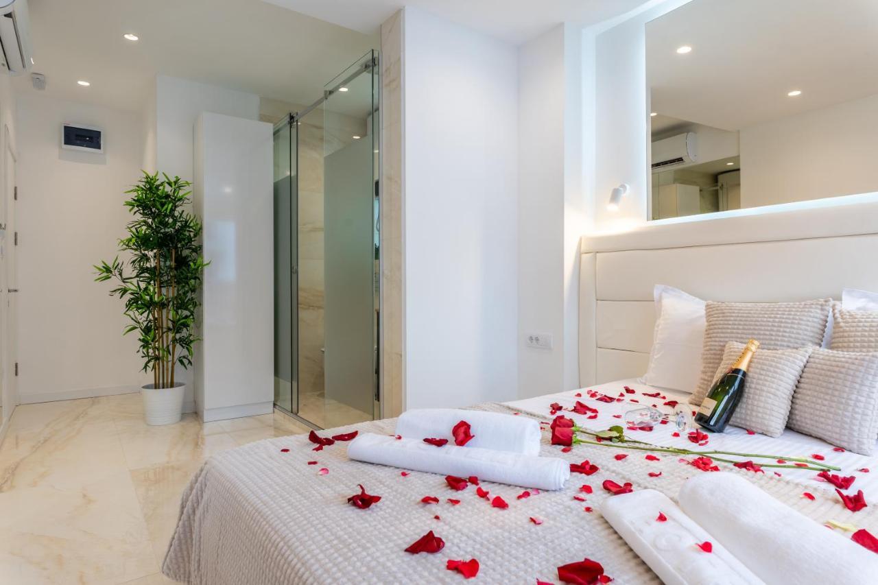 Alex Central Apartments Belgrado Buitenkant foto